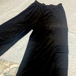 Chico capri pull on pants. Pocket on leg. Size 1